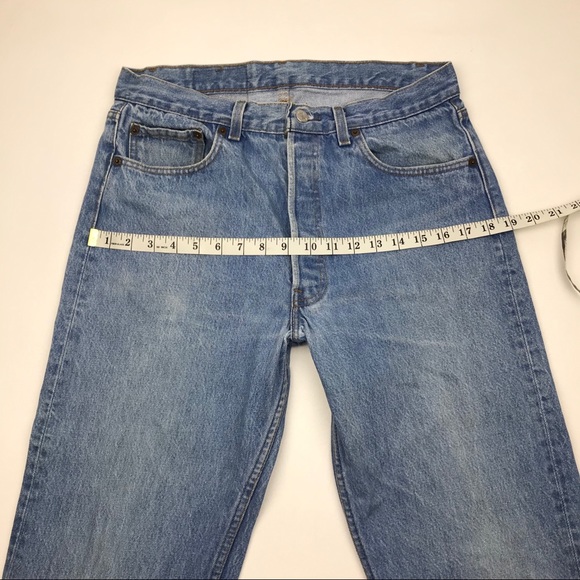 Vintage Levi’s 501 High Waist wedgie fit Jeans - Picture 4 of 8
